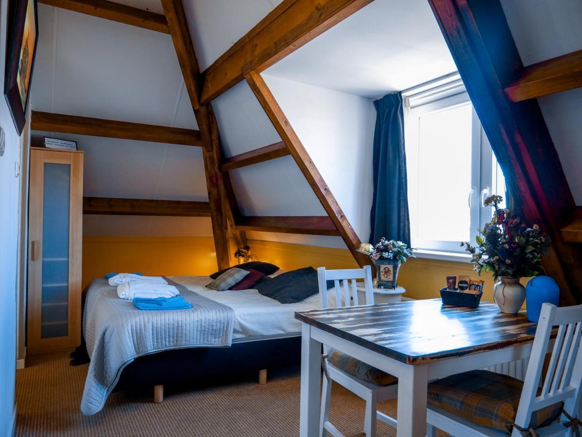 Hotel / Pension Villa Tanahlot Zandvoort Esterno foto
