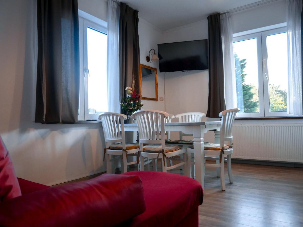 Hotel / Pension Villa Tanahlot Zandvoort Esterno foto